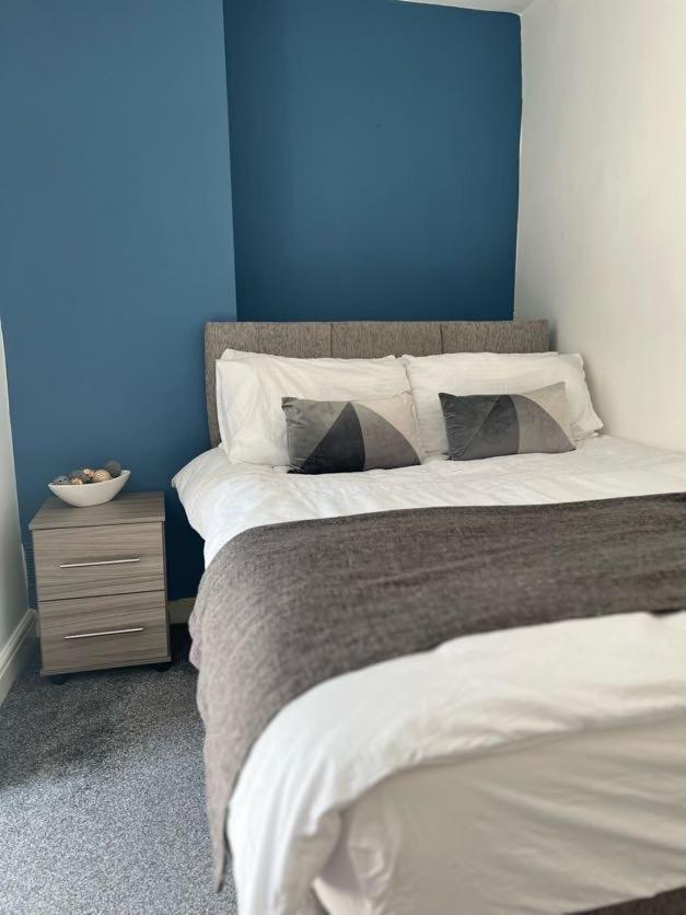לידס Moorfield Street Guesthouse מראה חיצוני תמונה