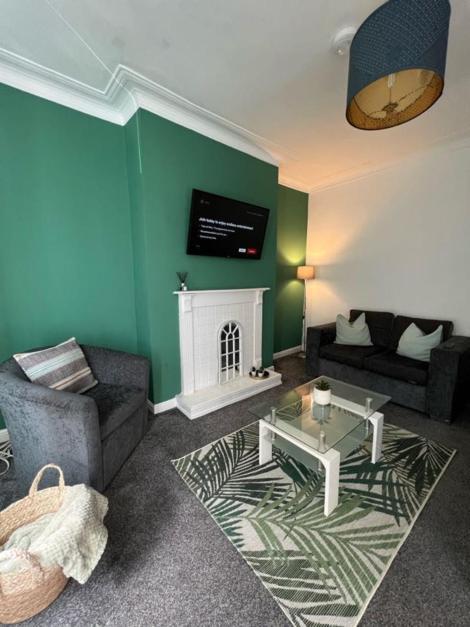 לידס Moorfield Street Guesthouse מראה חיצוני תמונה