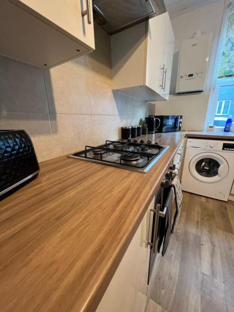 לידס Moorfield Street Guesthouse מראה חיצוני תמונה